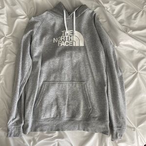 🤍 North Face Hoodie 🤍